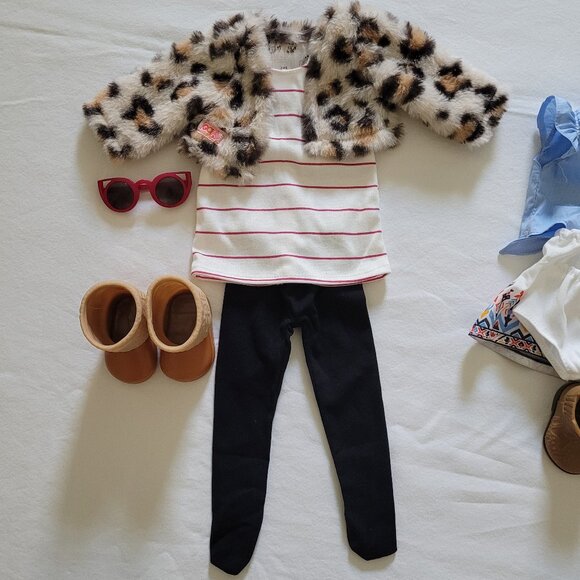 Our Generation 18" Fashion Doll with Lot of Accessories - Picture 7 of 9